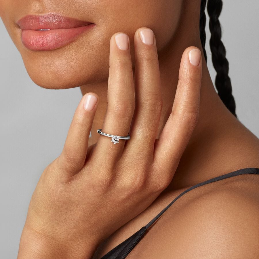 Pandora Nova Lab-grown Diamond Off-set Ring 0.25 carat tw Sterling Silver